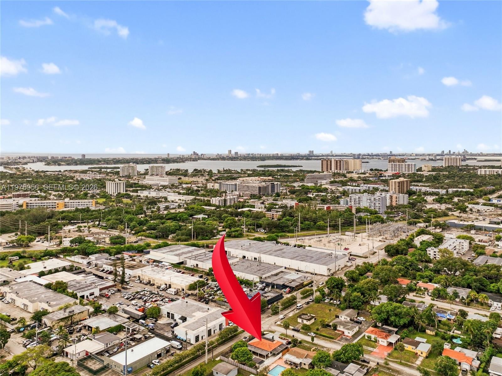 1385 NE 130th St - 53