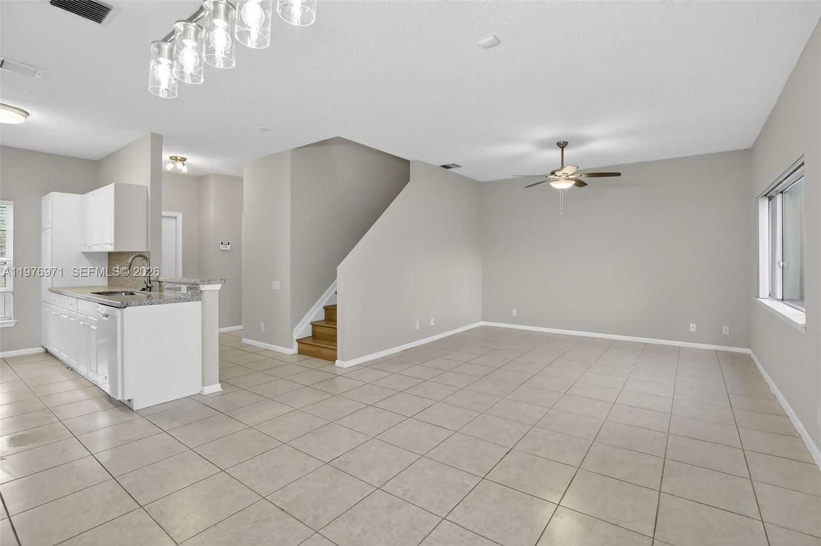 4824 SW 32nd Ter - 2