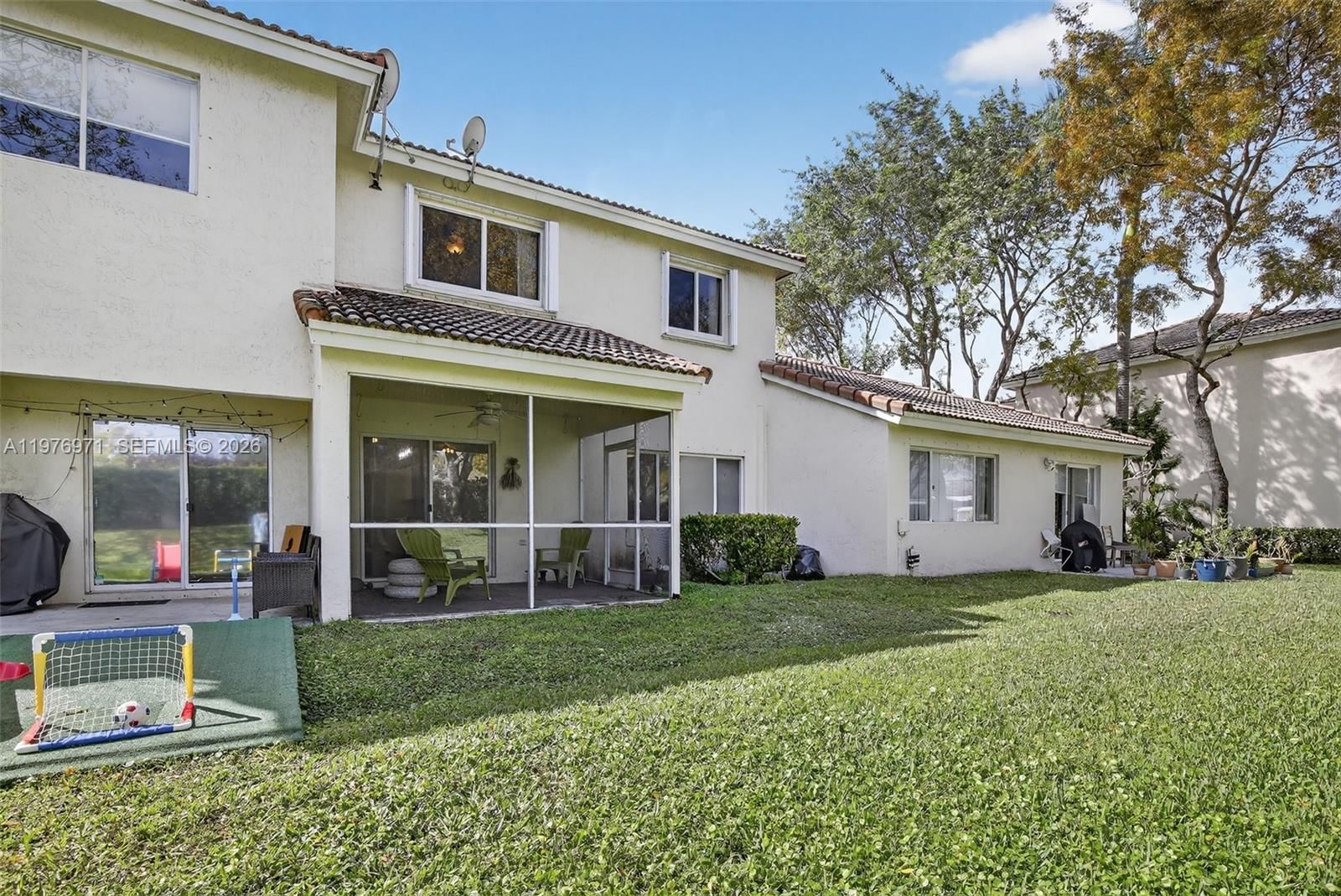 4824 SW 32nd Ter - 25