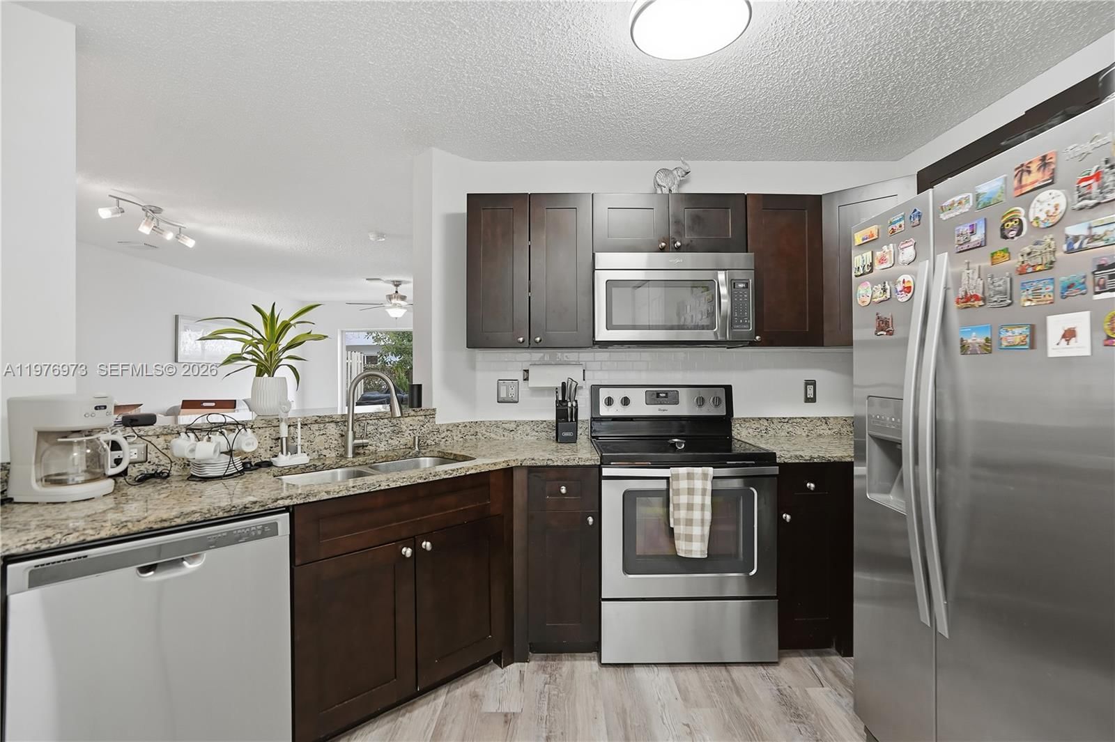 4765 SW 14th St - 12