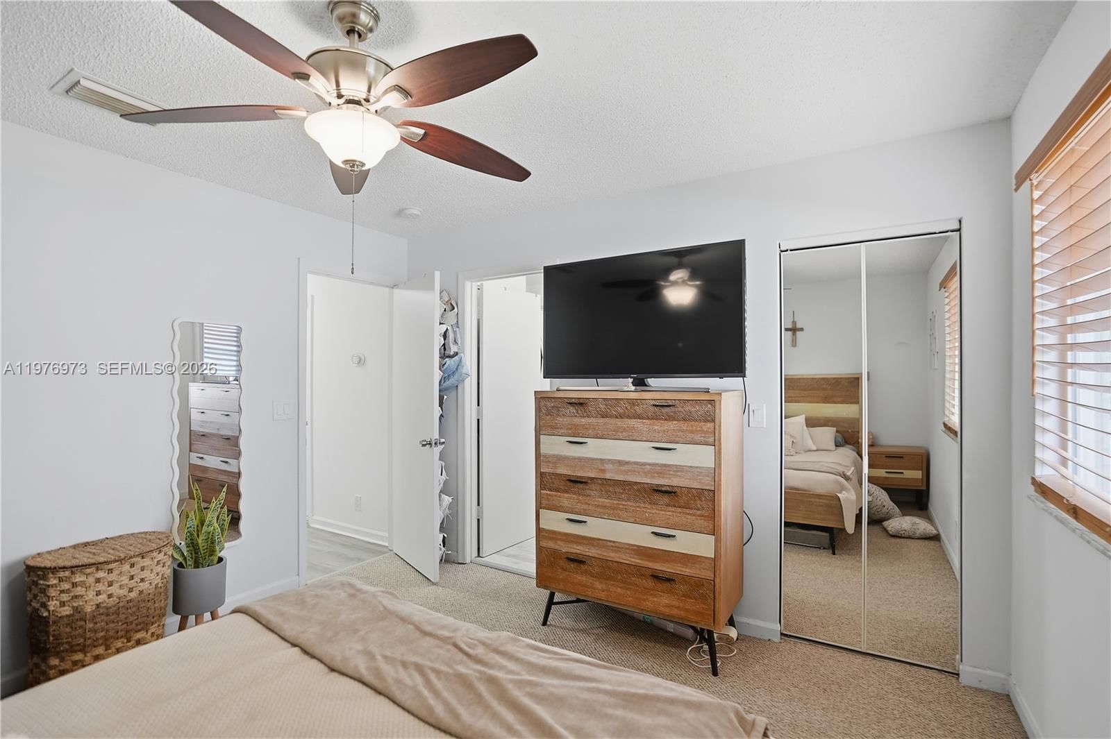 4765 SW 14th St - 24