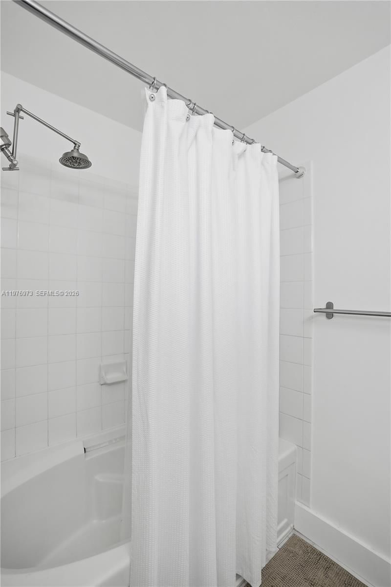 4765 SW 14th St - 29