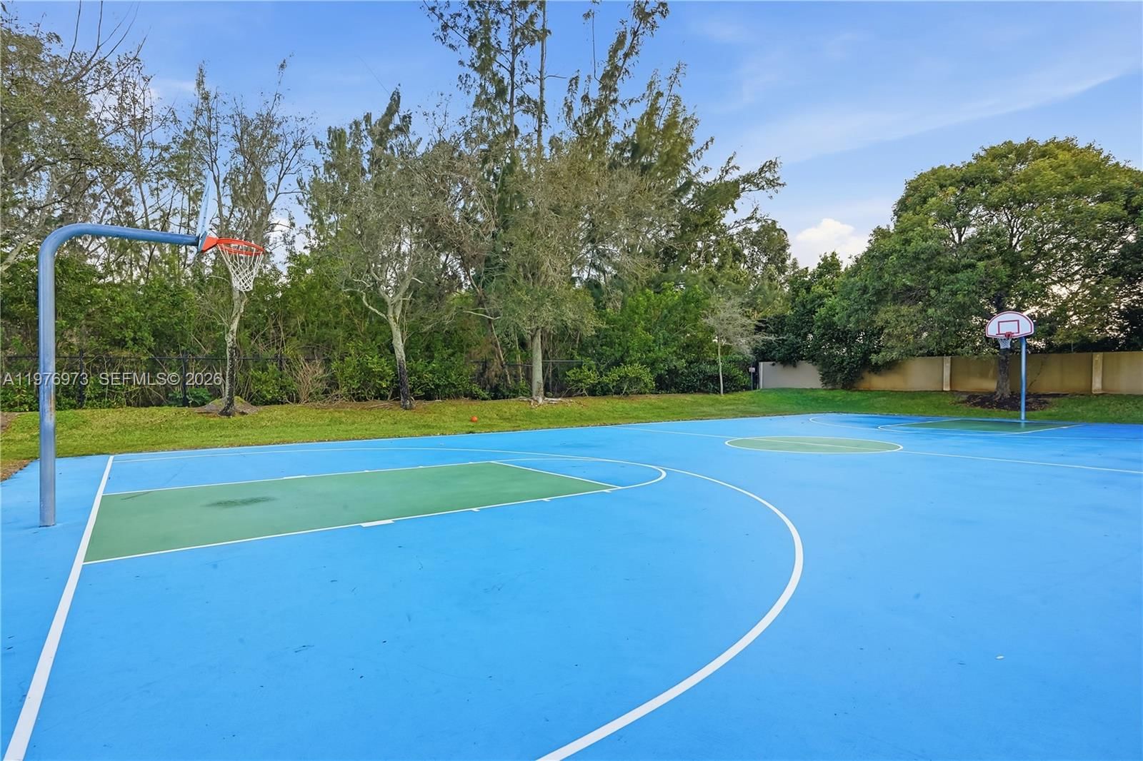 4765 SW 14th St - 41