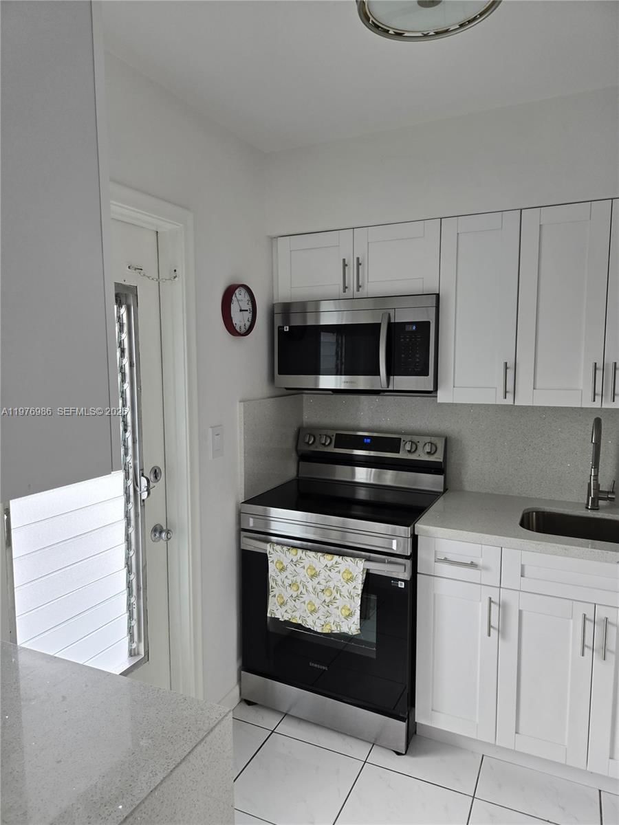 6560 Winfield Blvd, Unit 205 - 11