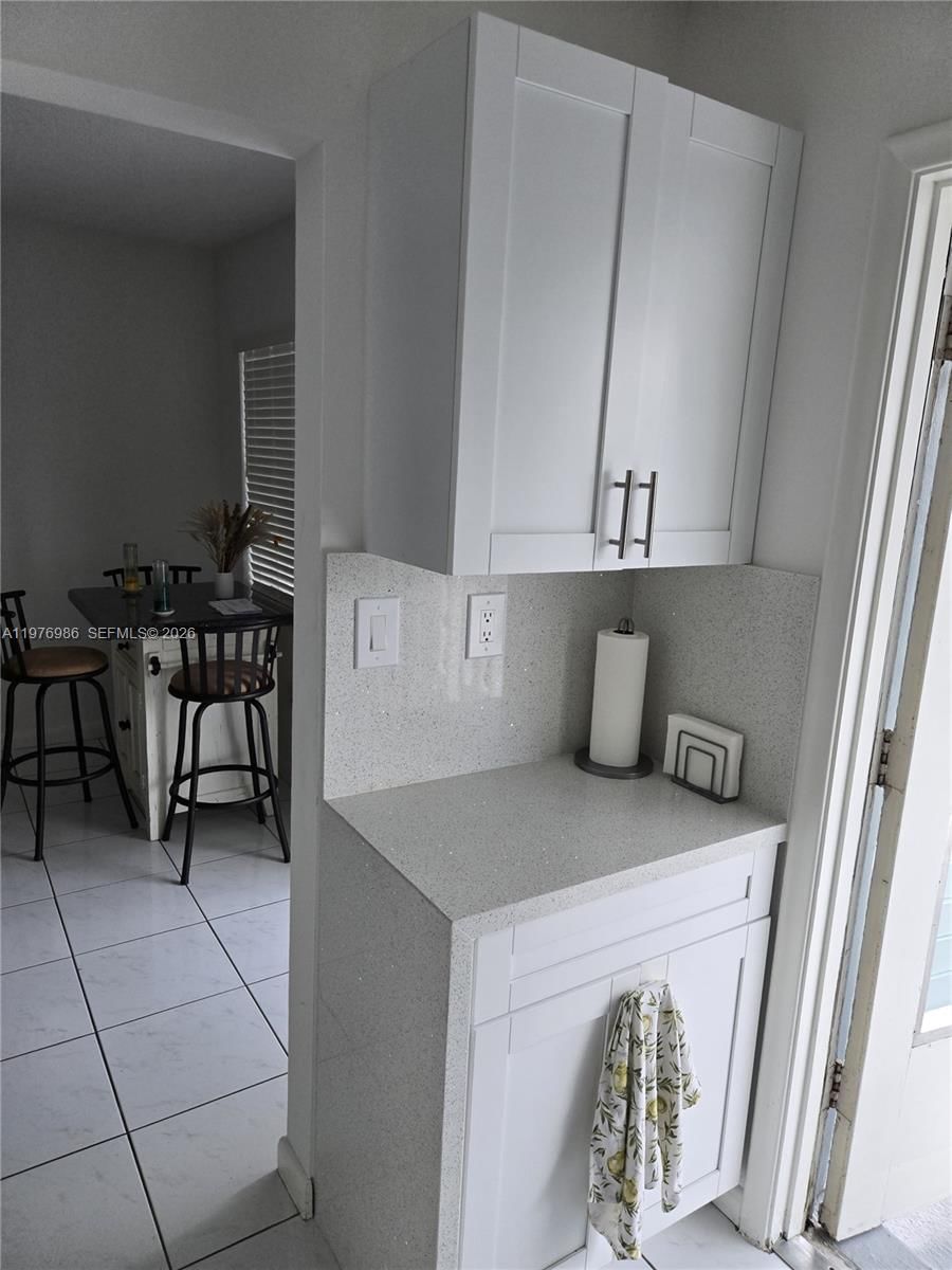 6560 Winfield Blvd, Unit 205 - 12