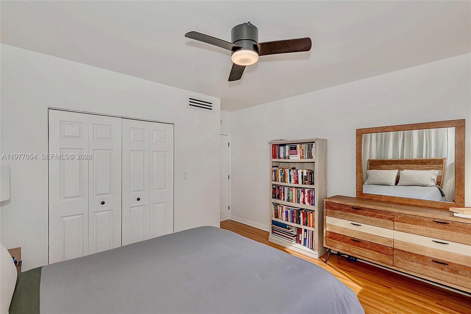 10450 NE 5th Ave - 17