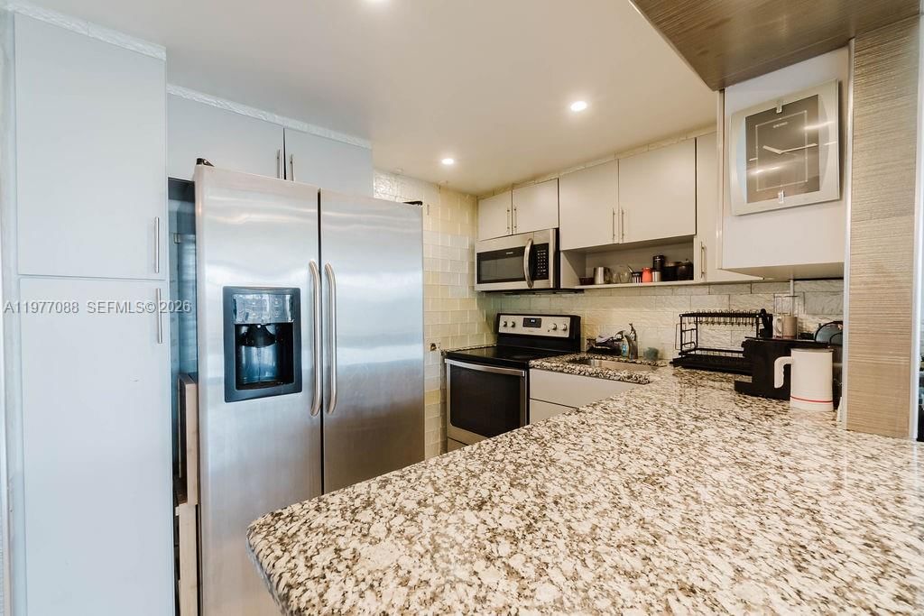 8000 HARDING AVE, Unit 2B - 3