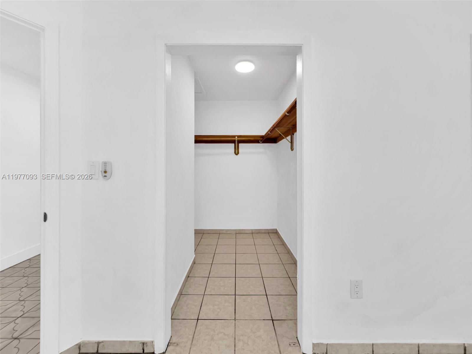 15401 SW 212th St - 29