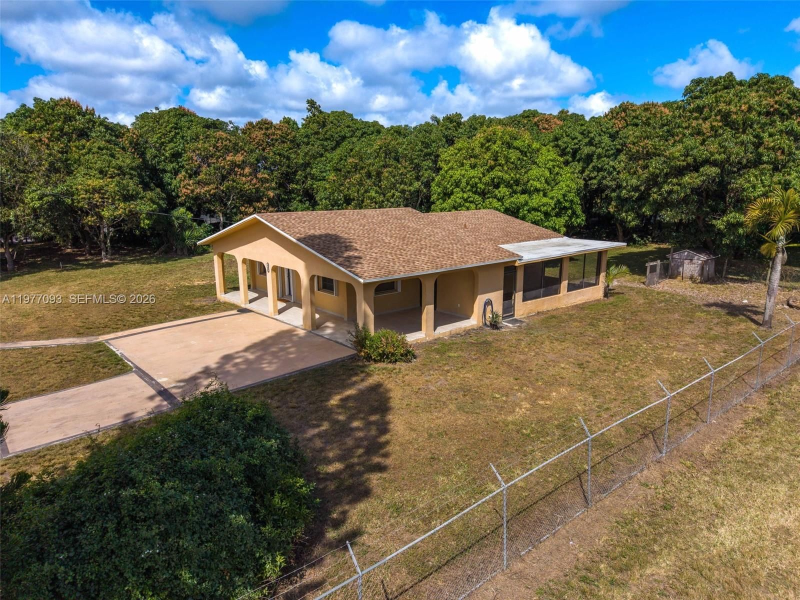 15401 SW 212th St - 3