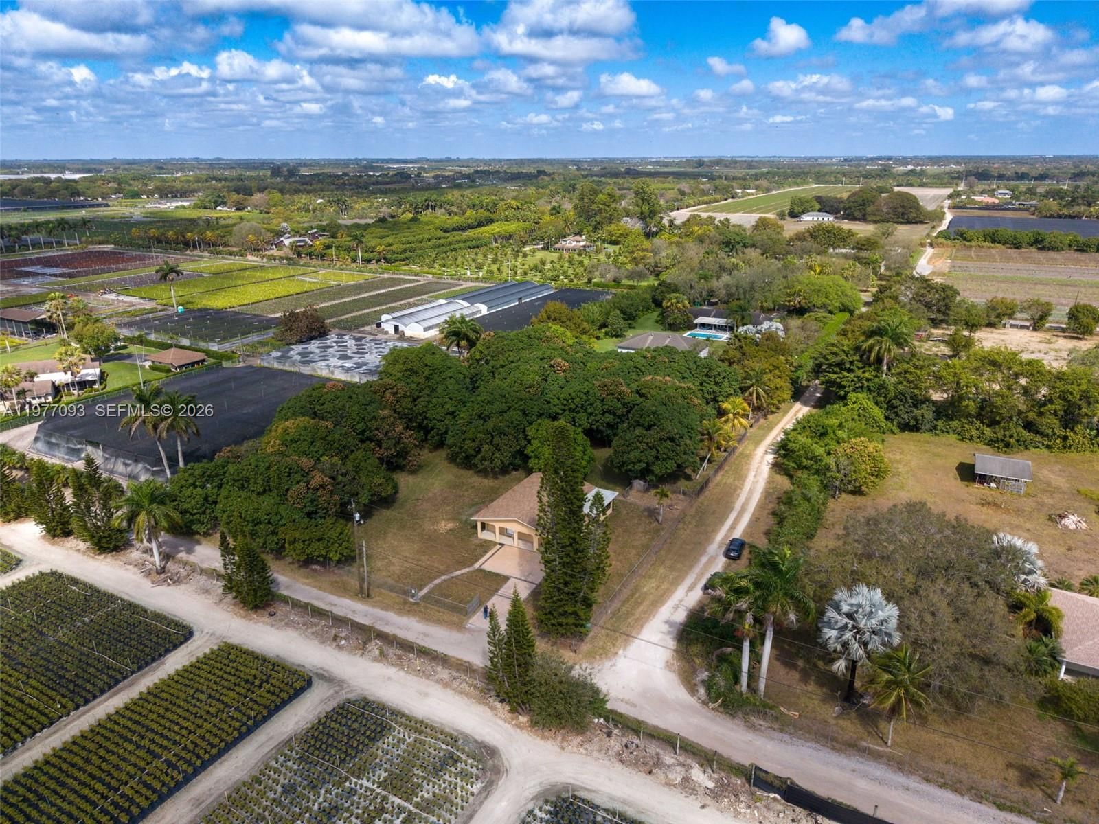 15401 SW 212th St - 39