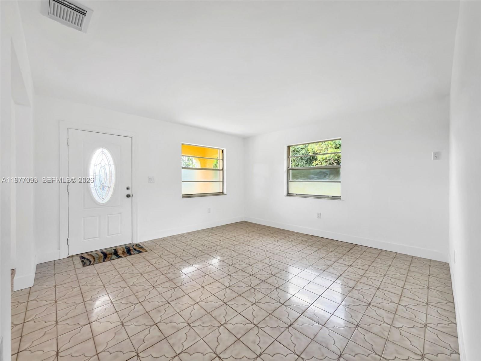 15401 SW 212th St - 4