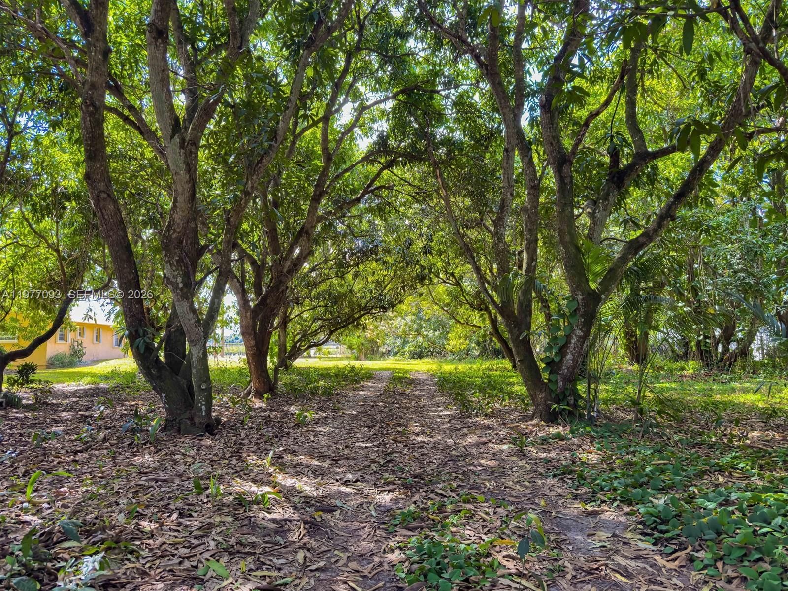 15401 SW 212th St - 59