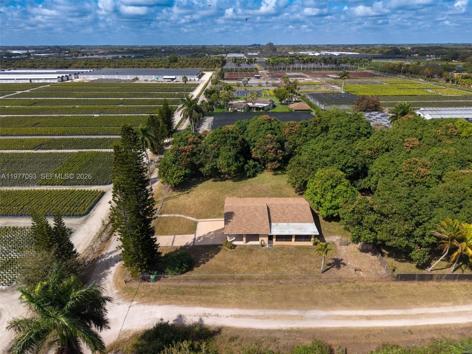 15401 SW 212th St - 62