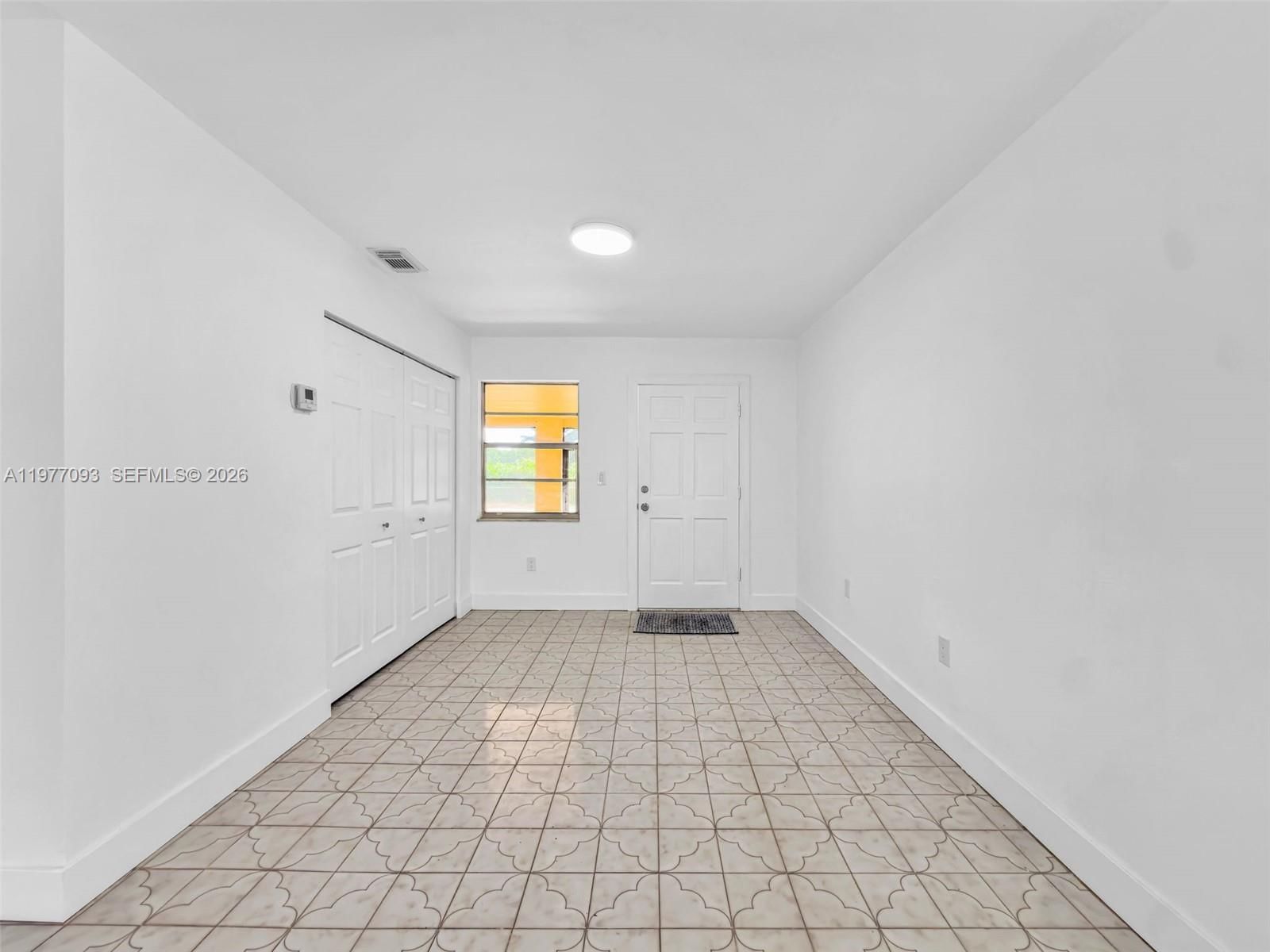 15401 SW 212th St - 8