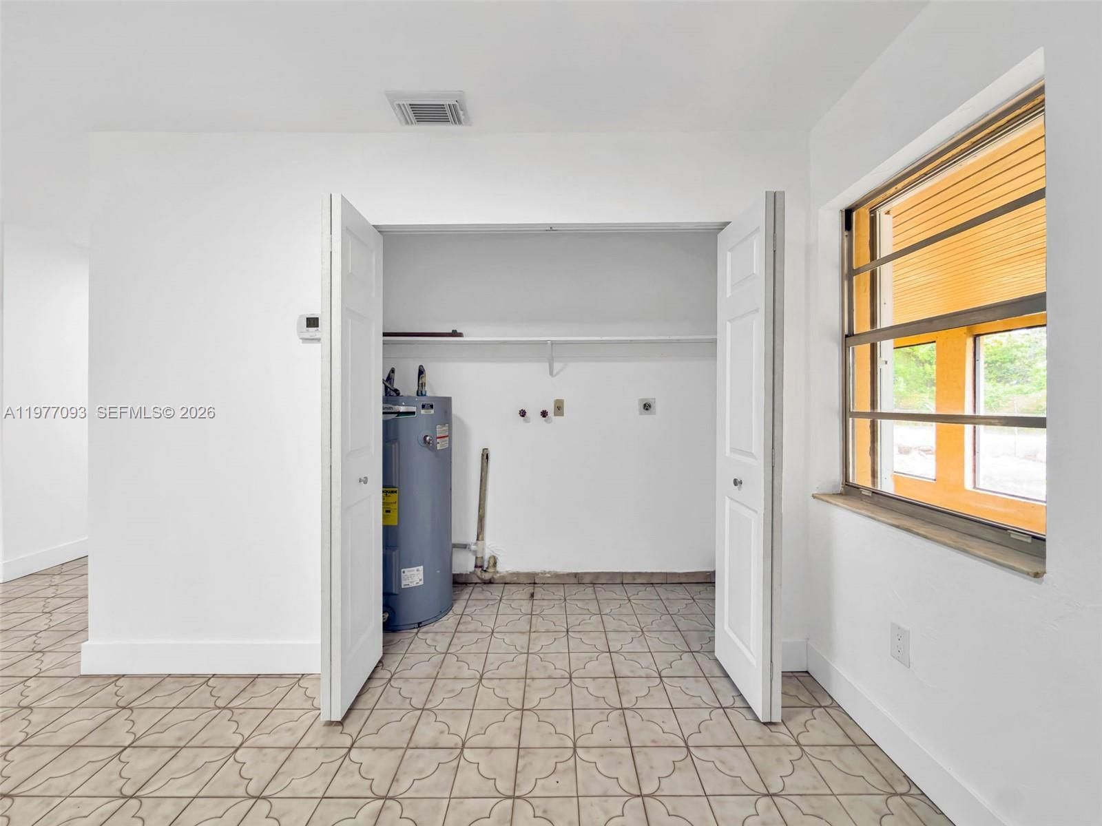 15401 SW 212th St - 9