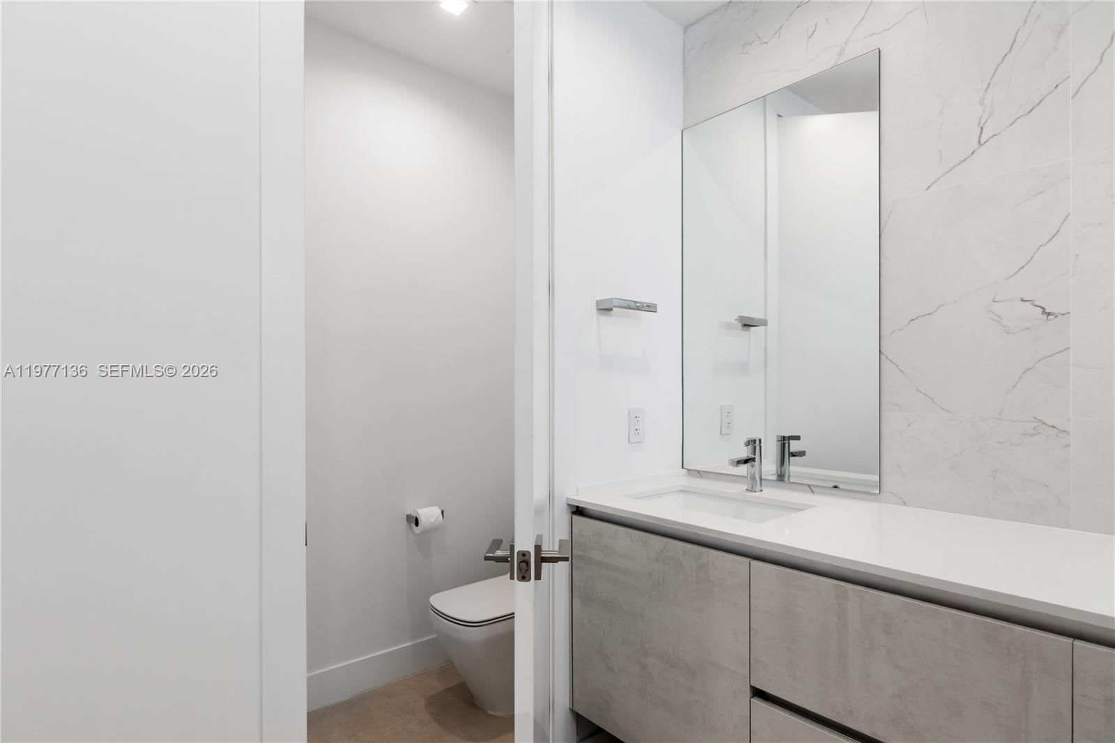 3047 ELIZABETH ST, Unit 3047 - 33