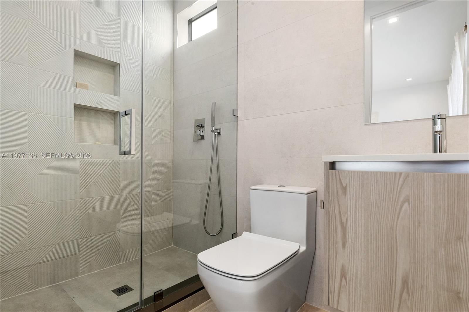 3047 ELIZABETH ST, Unit 3047 - 48