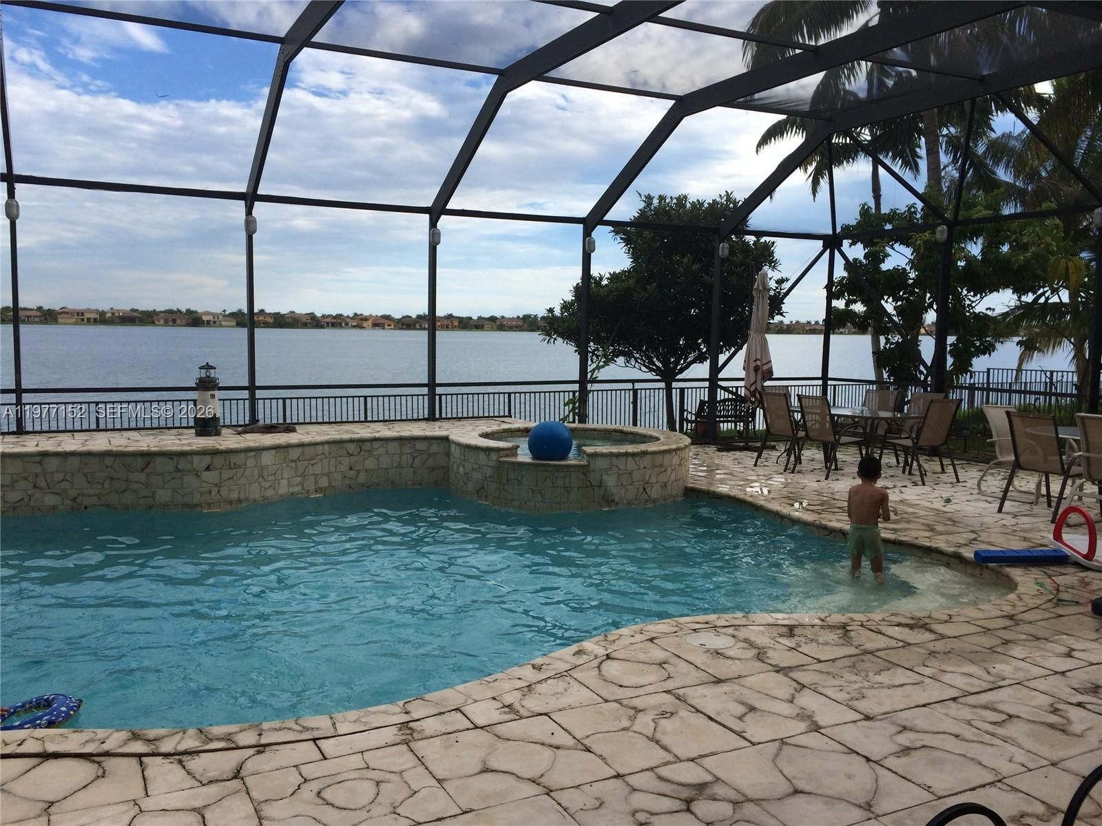 18948 SW 17th Ct - 20