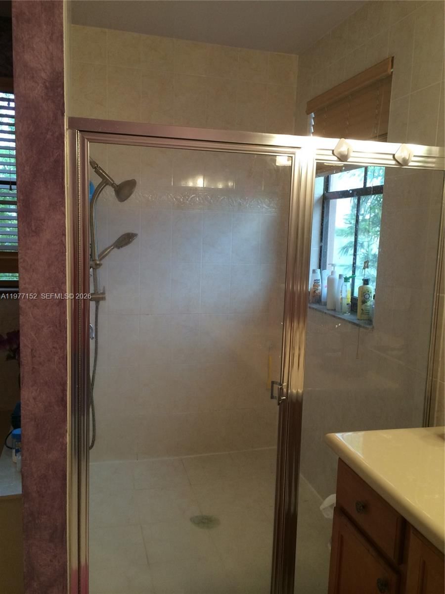 18948 SW 17th Ct - 30