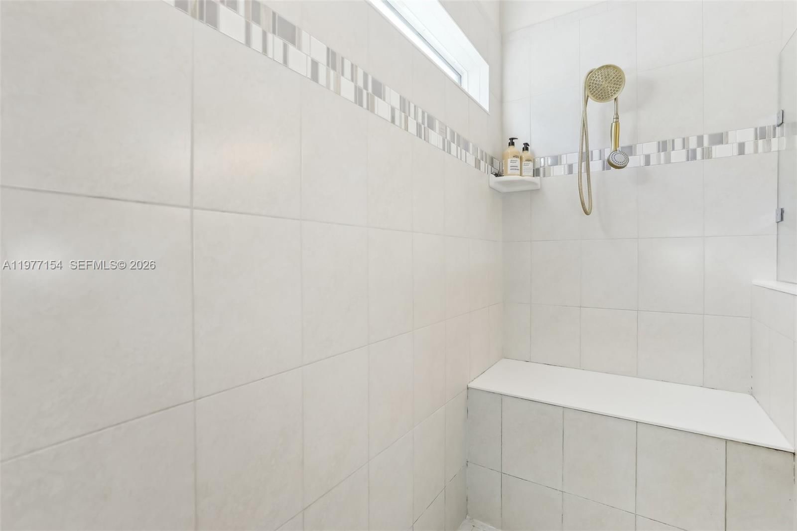 1402 MYRTLE OAK TER - 27