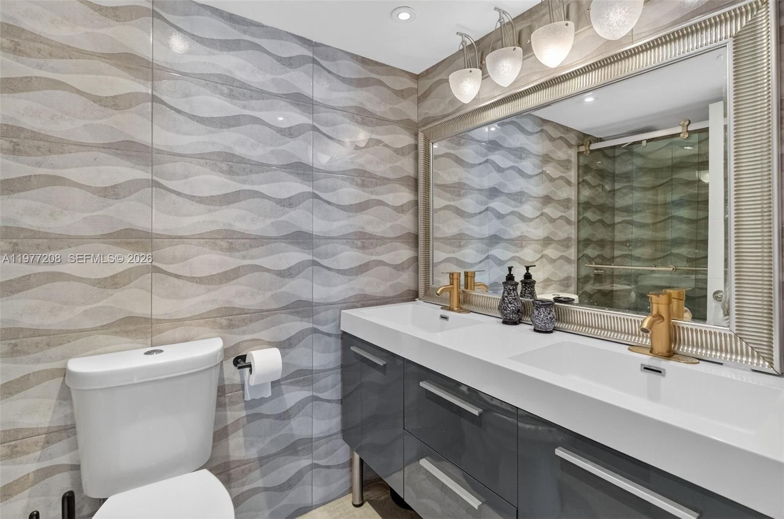 2655 COLLINS AVE, Unit 1407 - 29