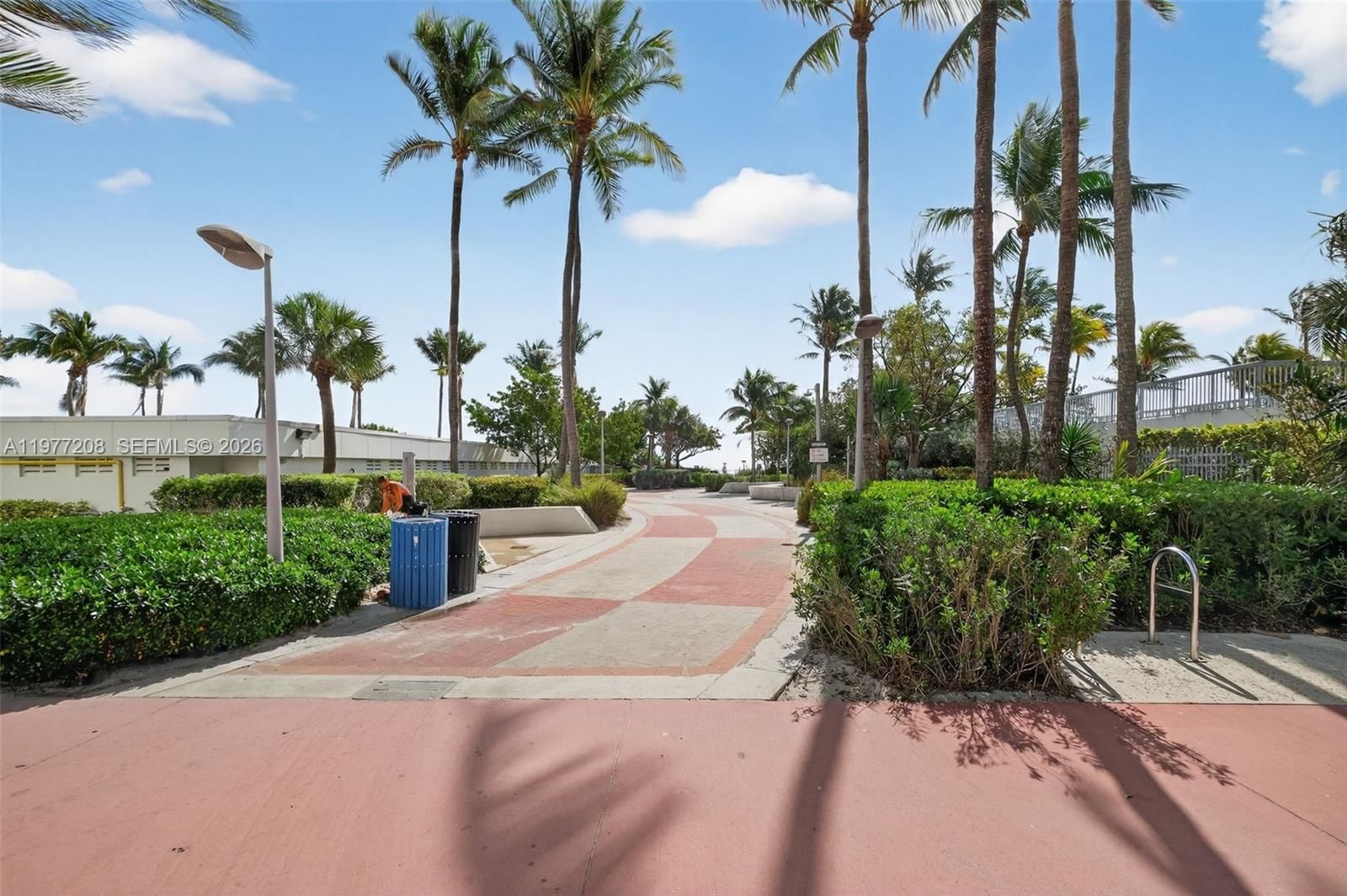 2655 COLLINS AVE, Unit 1407 - 58