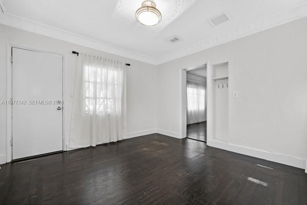 846 JEFFERSON AVE, Unit 8 - 10