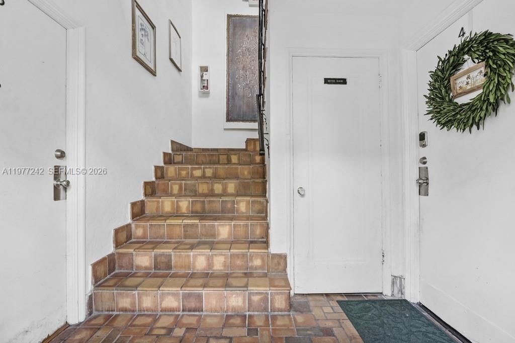 846 JEFFERSON AVE, Unit 8 - 23