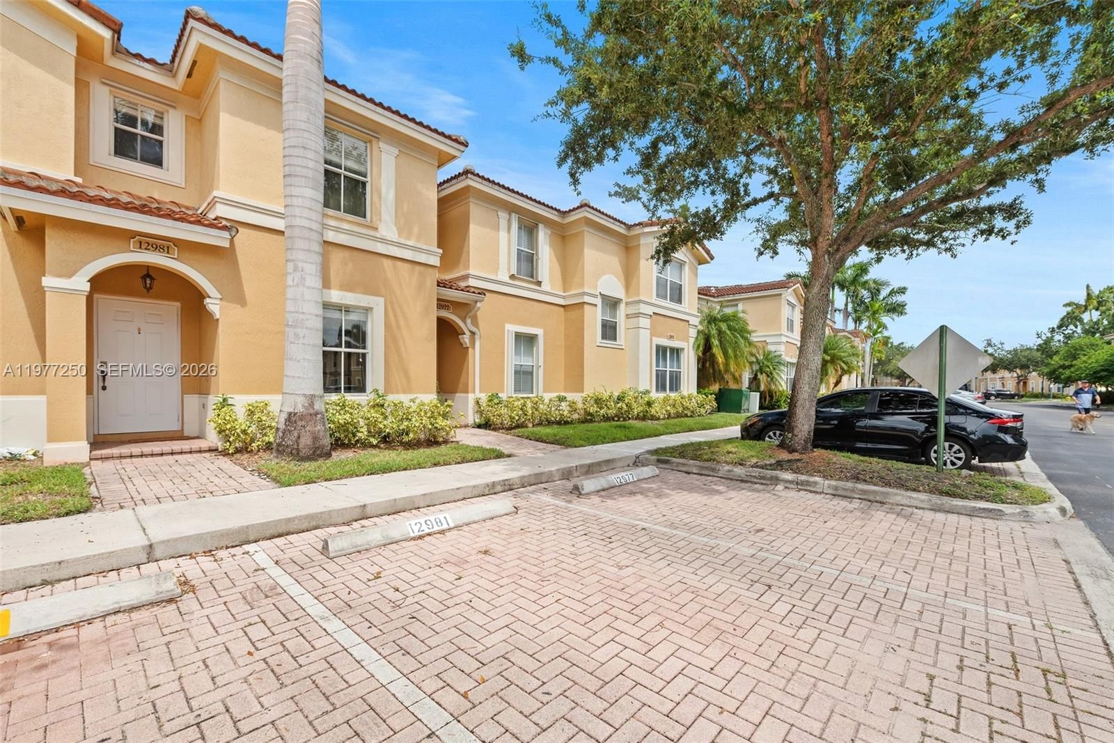 12981 SW 30th St - 2