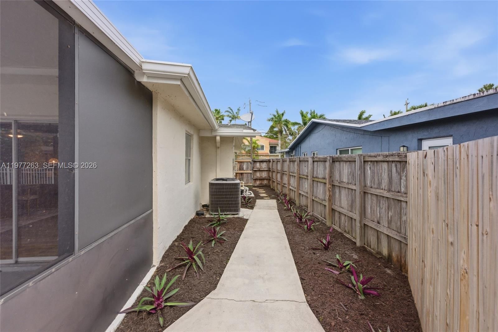 3501 NW 17th Ter - 33