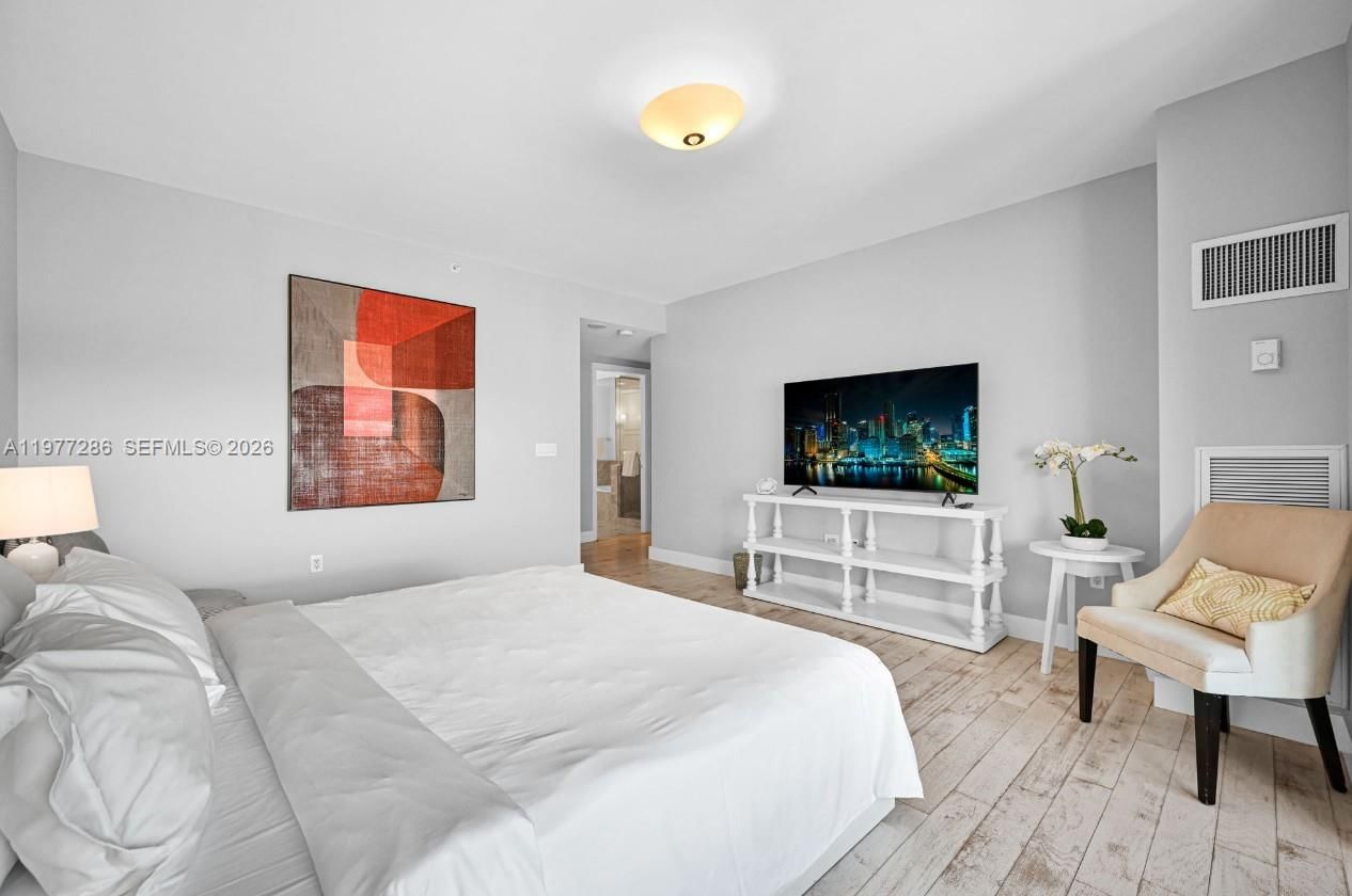 1435 BRICKELL AVE, Unit 3401 - 29