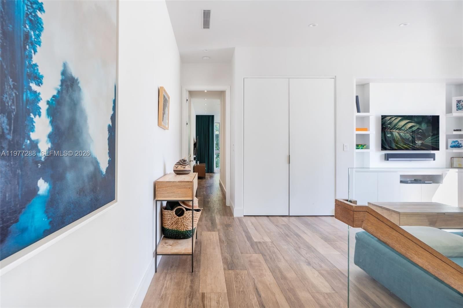 2977 BRIDGEPORT AVE - 20