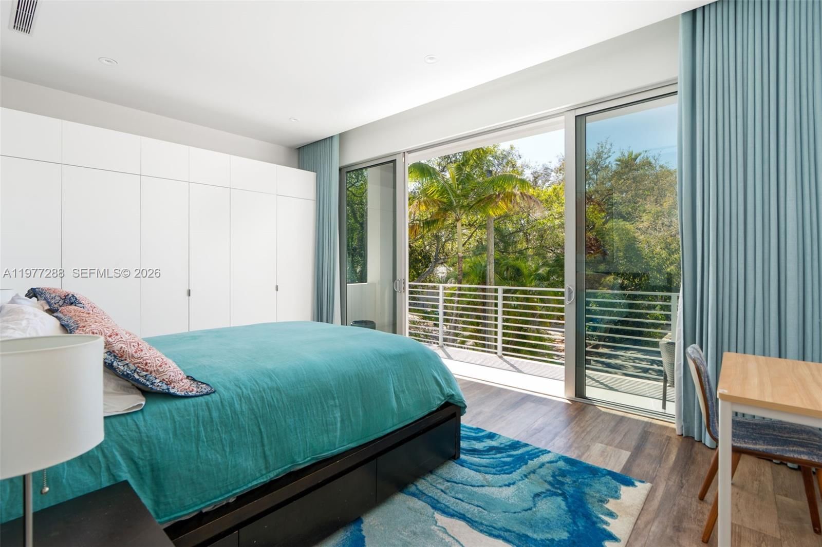 2977 BRIDGEPORT AVE - 29