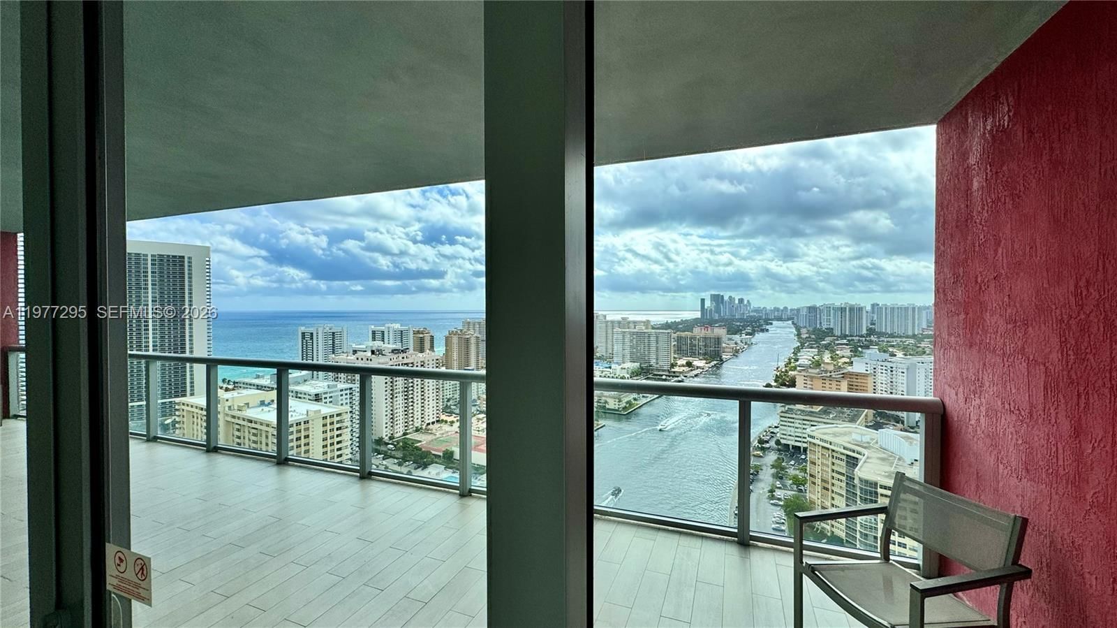 2600 E Hallandale Beach Blvd, Unit T3205 - 14