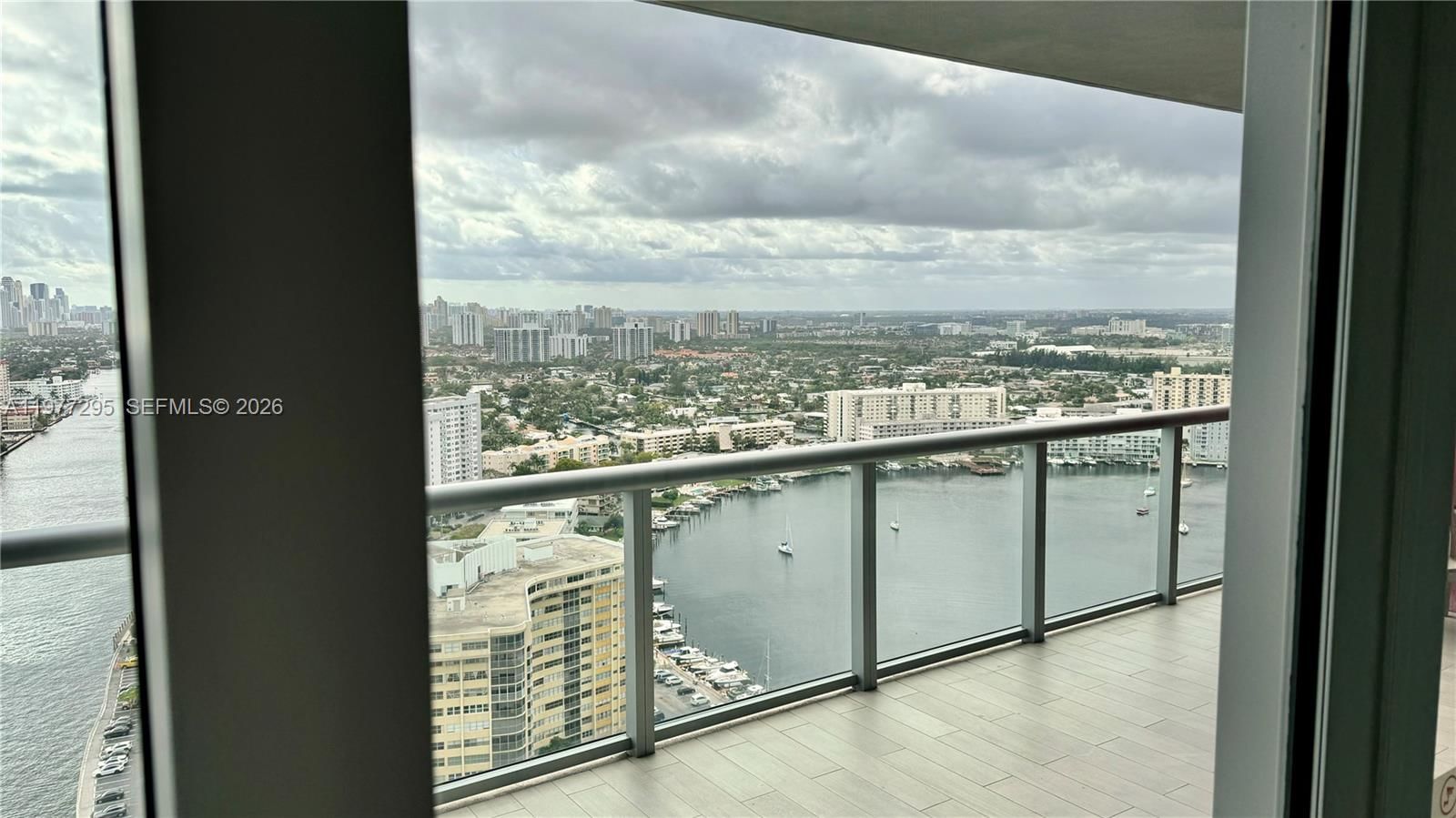 2600 E Hallandale Beach Blvd, Unit T3205 - 20