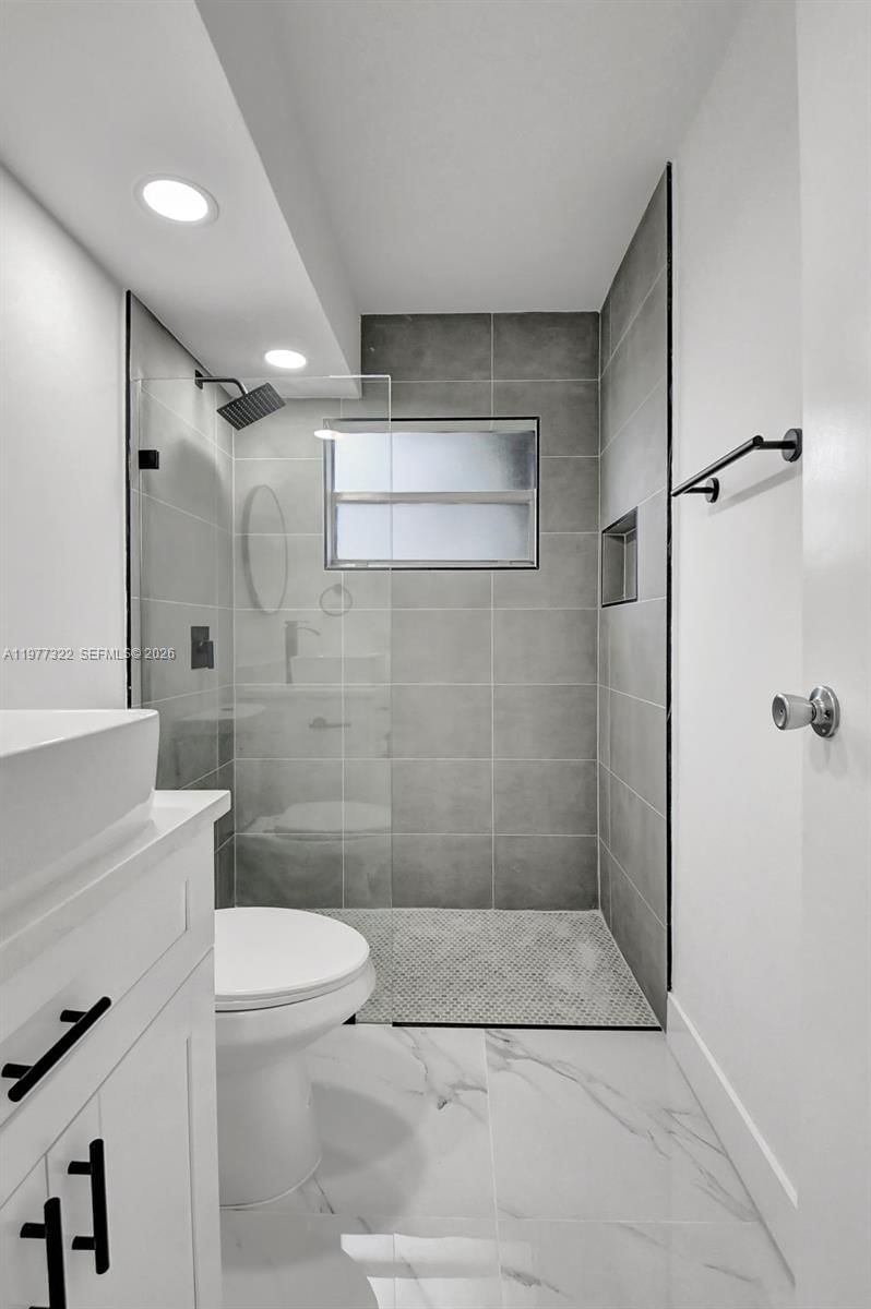 265 E Tuscany  E, Unit 265 - 19