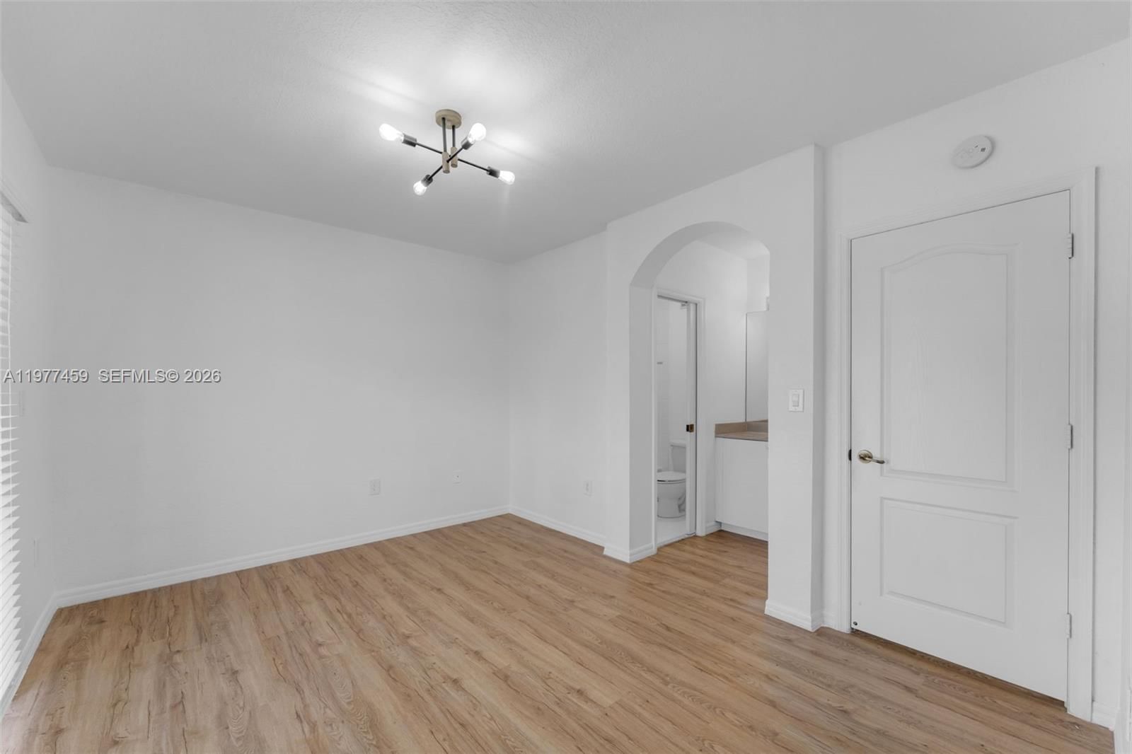 17040 SW 137th Pl - 14