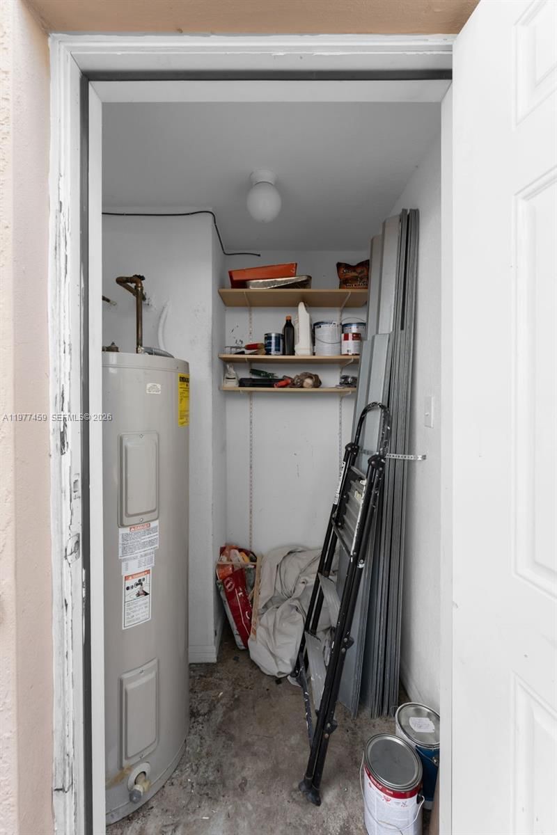 17040 SW 137th Pl - 27