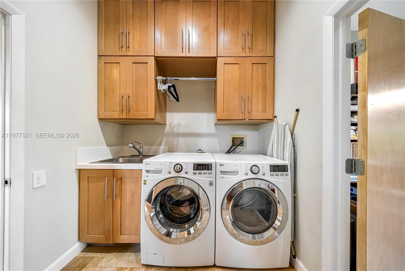 10101 SW 145th St - 44