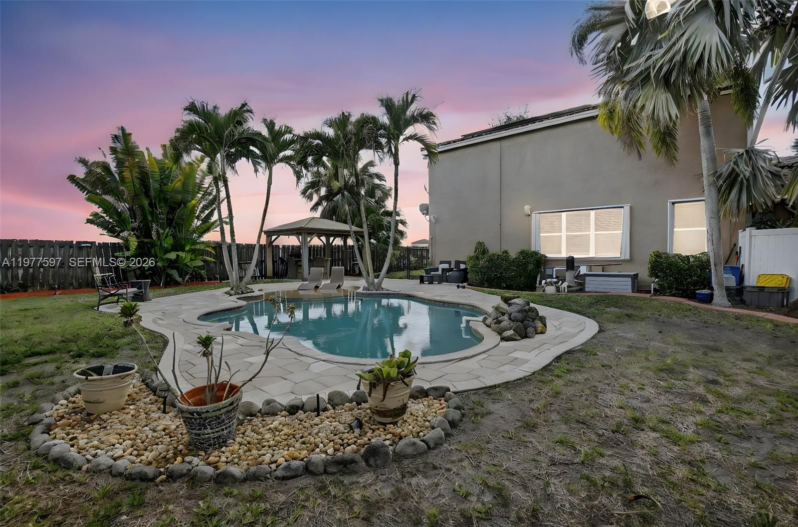 10614 SW 17th Pl - 2