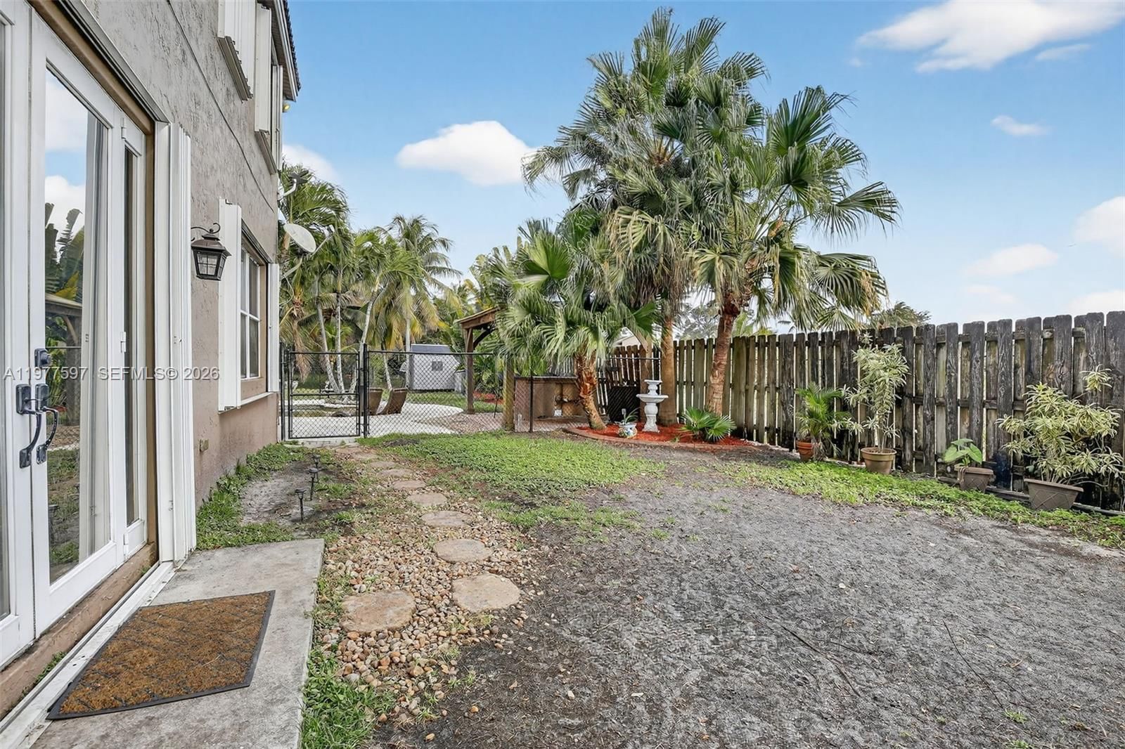 10614 SW 17th Pl - 28