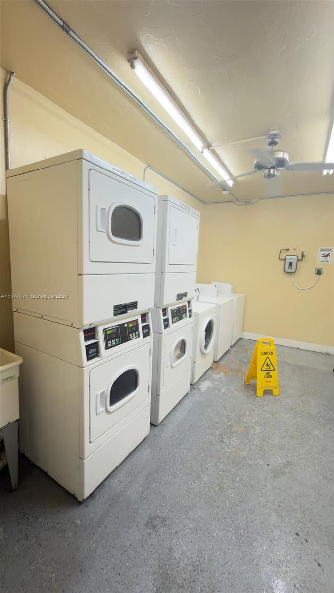 11925 NE 2ND AVE, Unit B207 - 28