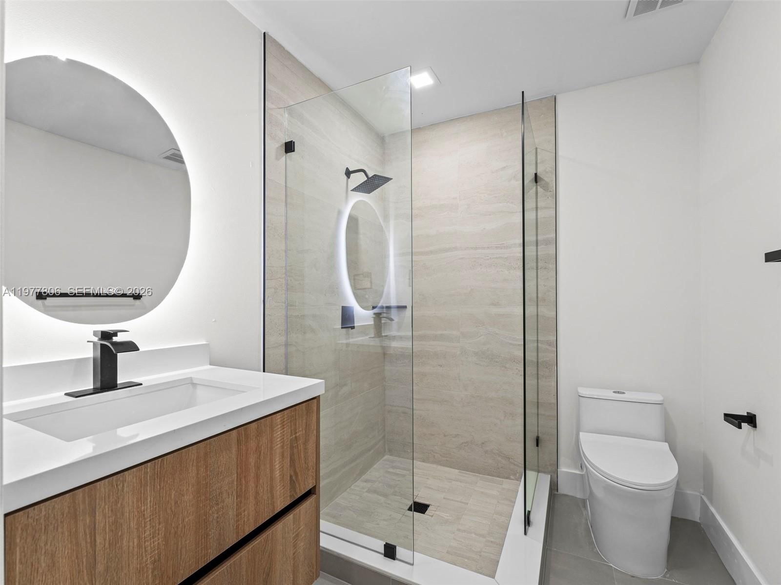 610 NE 164th Ter - 5