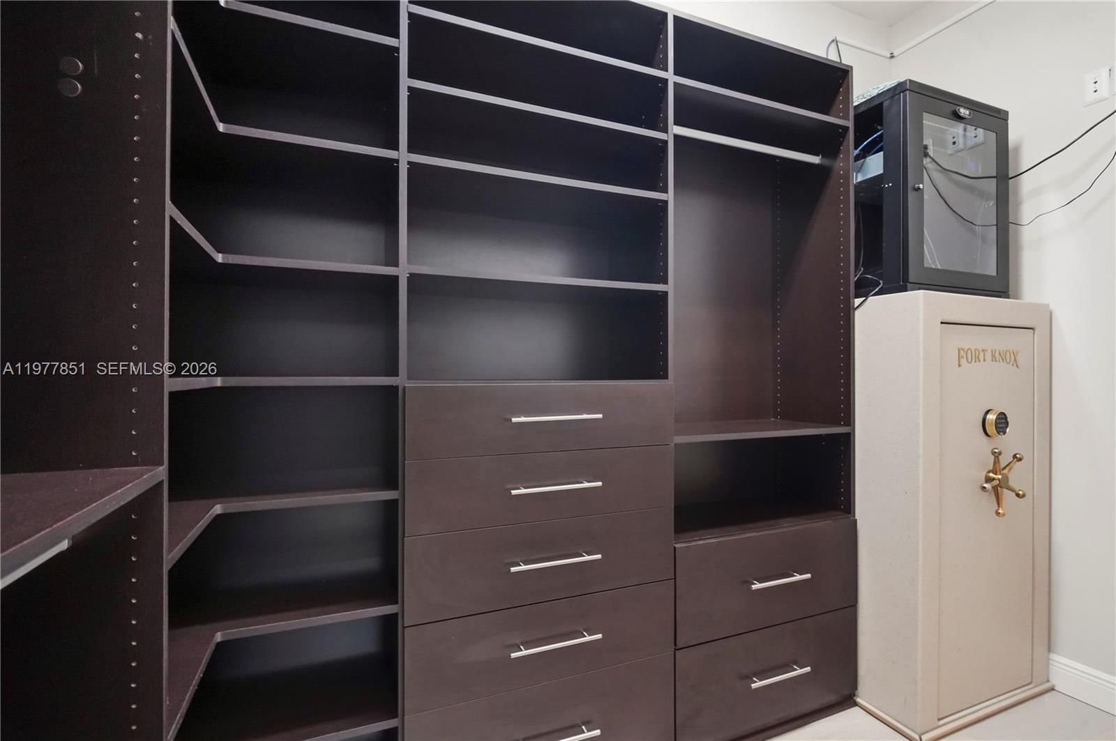 7573 NW 113th Ave - 17