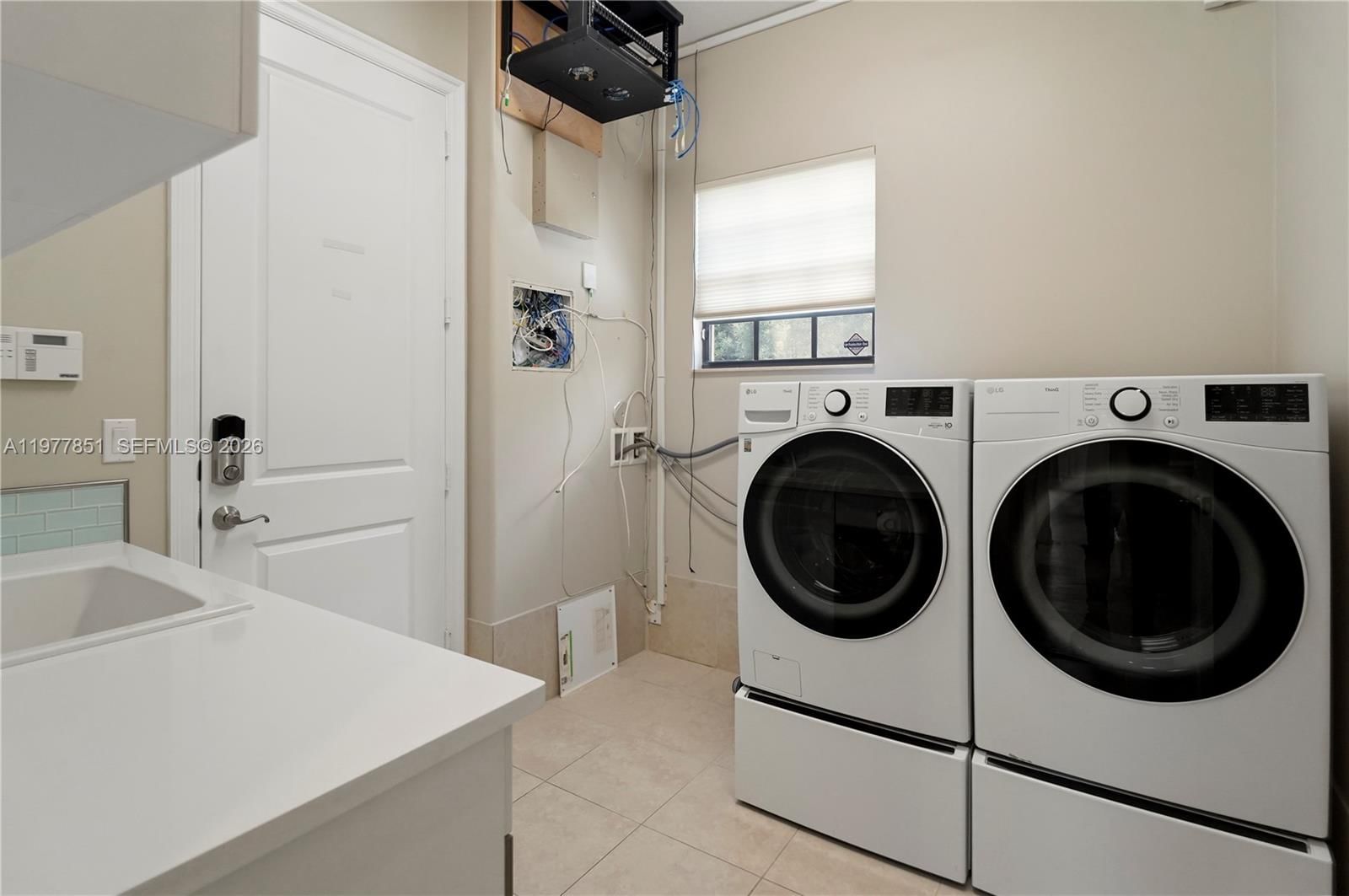 7573 NW 113th Ave - 35