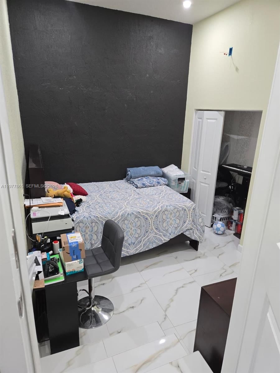 1166 SW 7th Ave - 19