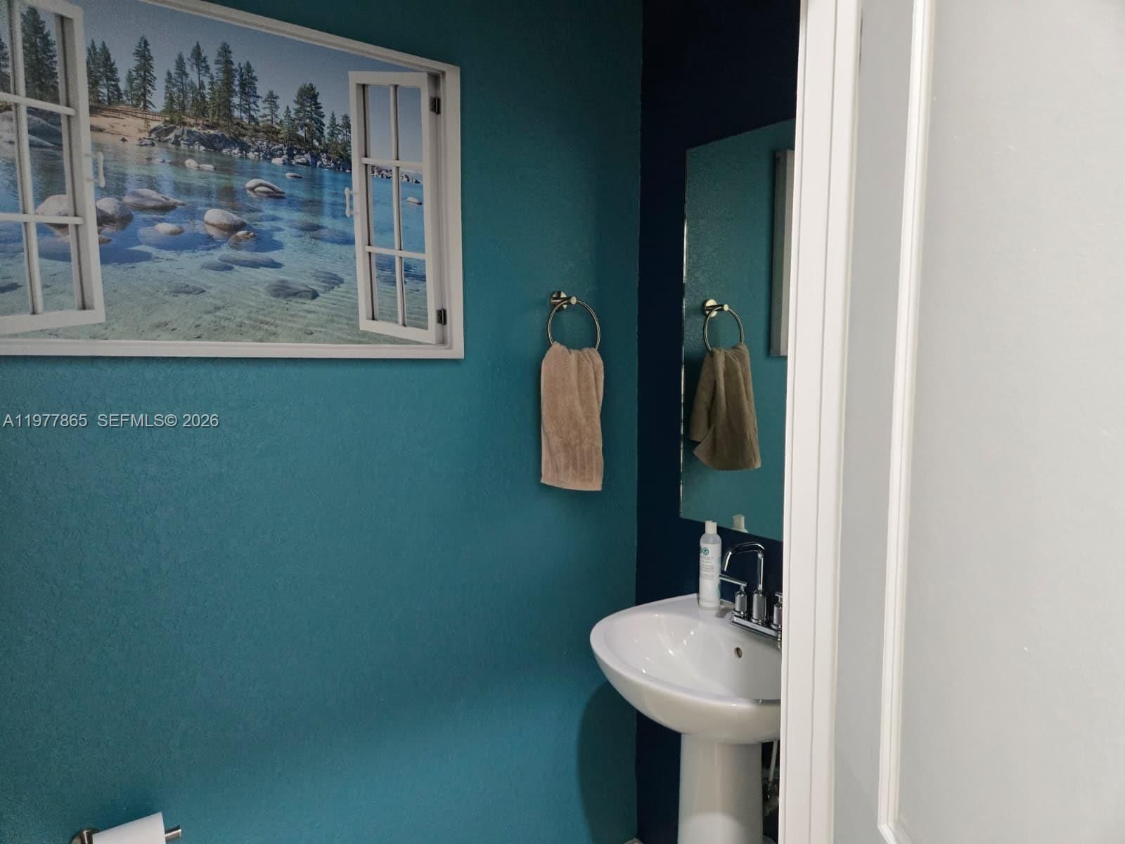 1166 SW 7th Ave - 32