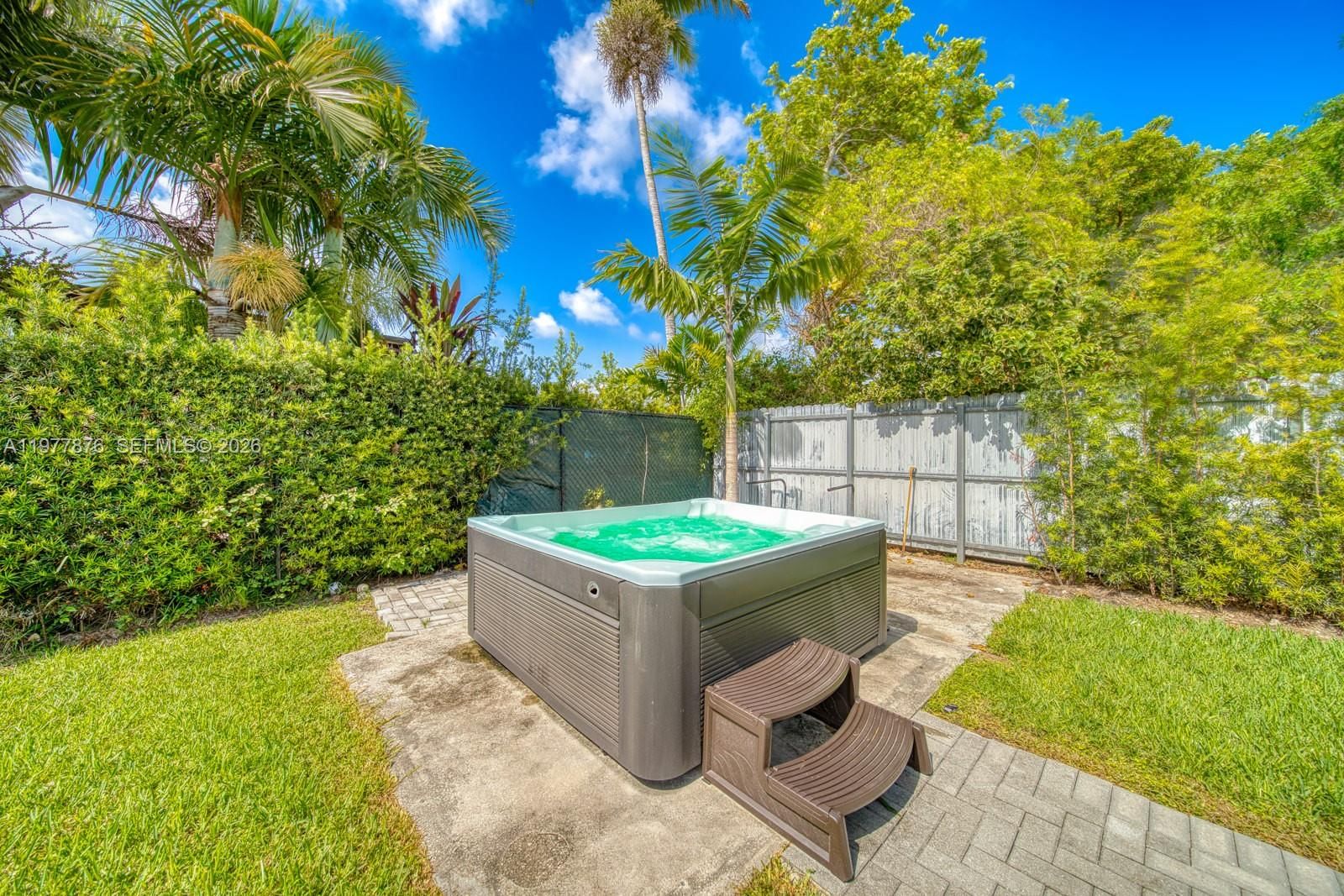 9104 SW 180th St - 29