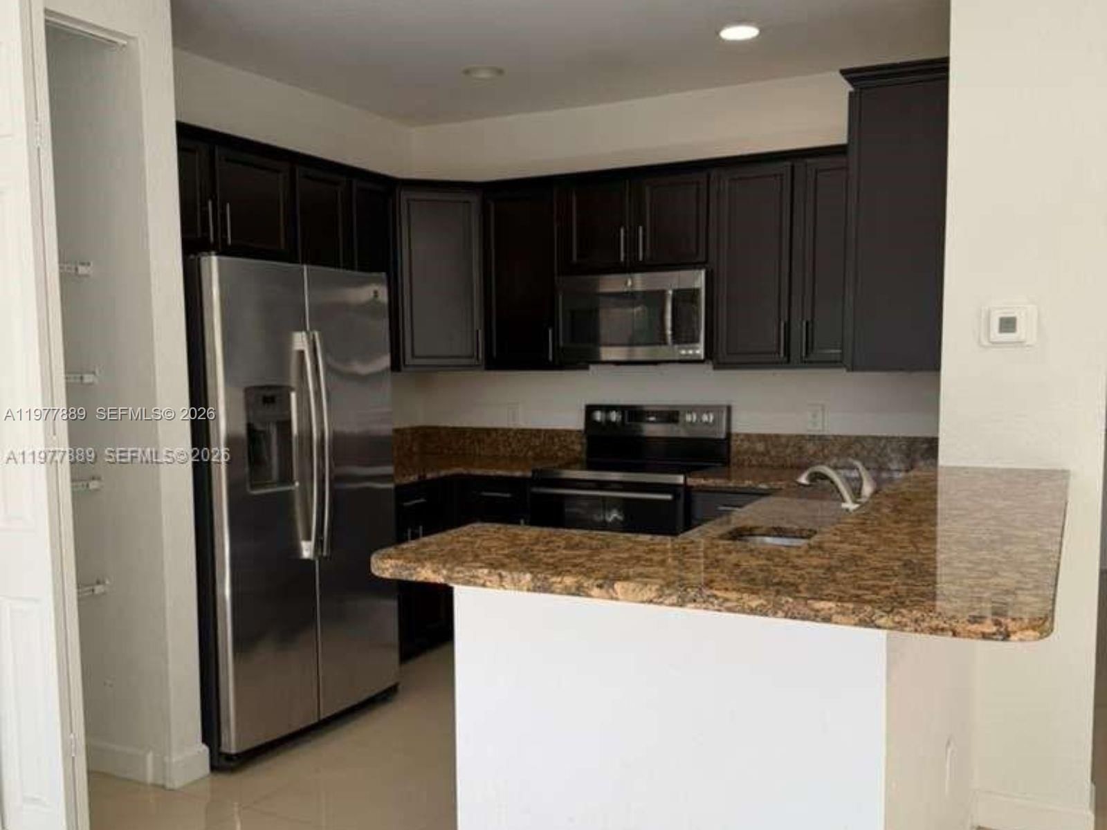 12350 S Village Cir - 11