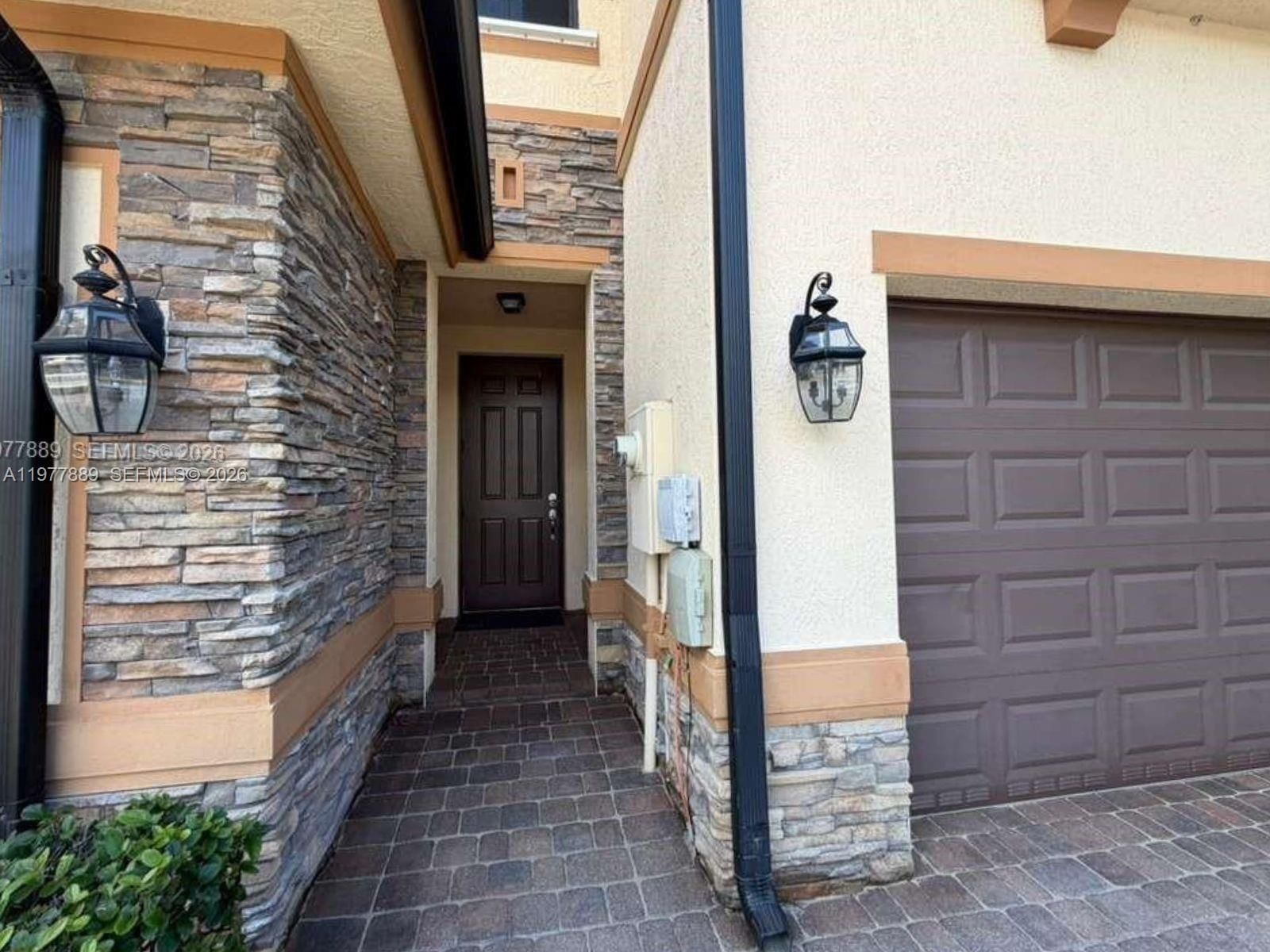 12350 S Village Cir - 3